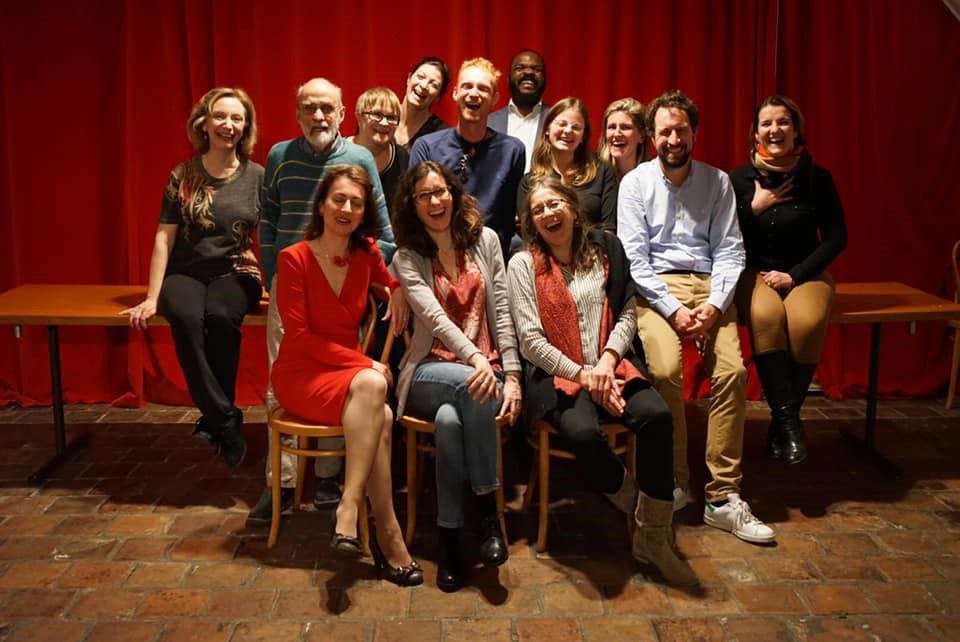 Carrousel par la troupe de théâtre de l’AF de Bâle, Macha et Compagnie